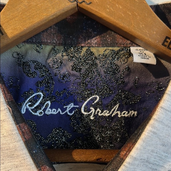 Robert Graham Men's Button-Up Shirt with Embroidered Details - Picture 2 of 8